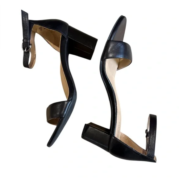 Naturalizer Vera Black Dress Sandal - Picture 4 of 6